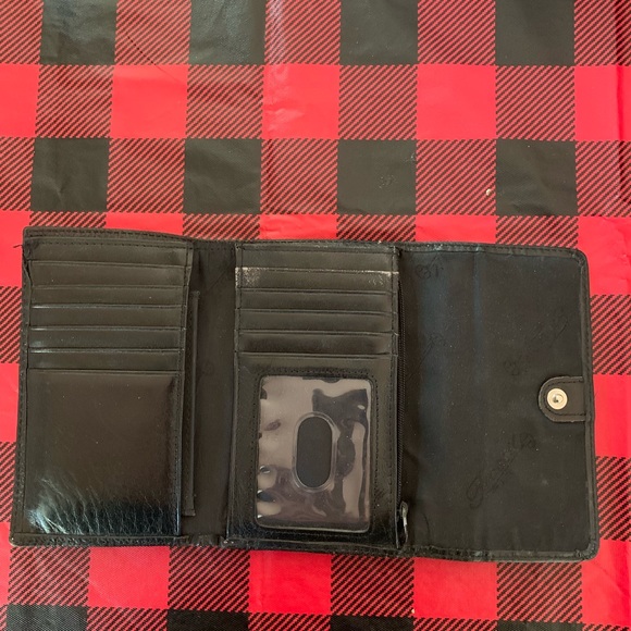 Black Fossil Wallet - Picture 4 of 8
